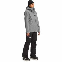 The North Face Women's Thermoball Eco Snow Triclimate Jacket -Blenders Shop fw22 nf0a4r18 hat model34