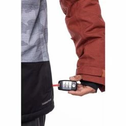 686 Men's GEO Insulated Jacket -Blenders Shop fw23 686 mensgeoinsulatedjacket brickredcolorblock 9