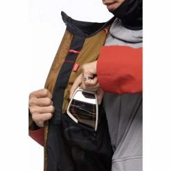 686 Men's GTX Hydrastash Sync Jacket -Blenders Shop fw23 686 mensgtxhydrastashsyncjacket brickredcolorblock 12