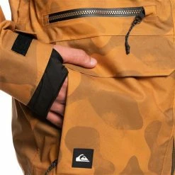 Quiksilver Men's S Carlson Stretch Quest Jacket -Blenders Shop fw23 quiksilver menscarlsonstretchquestjacket buckthornbrownfadeoutcamo 5