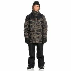 Quiksilver Men's Fairbanks Jacket -Blenders Shop fw23 quiksilver mensfairbanksjacket grapeleaftigercamo 3