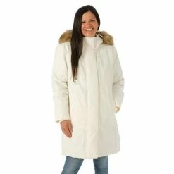 The North Face Women's Arctic Parka -Blenders Shop fw23 tnf womensarcticparka white model1