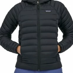 Patagonia Women's Down Sweater Hoody 19 Patagonia Women's Down Sweater Hoody -Blenders Shop pat 84712 blk model3